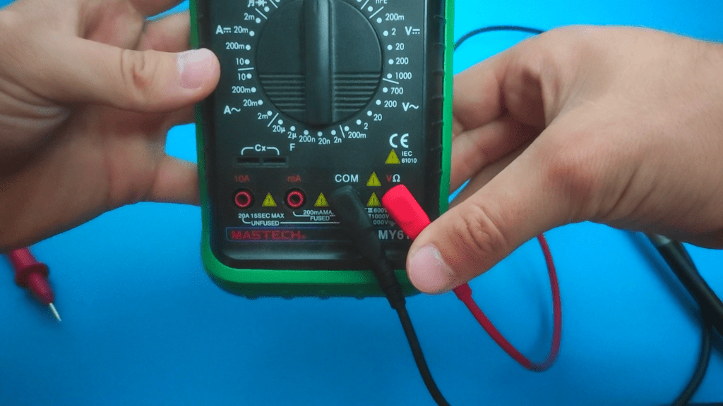 Inserting probes into multimeter
