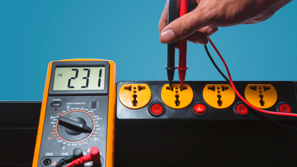 how to use a multimeter to test a 220v outlet