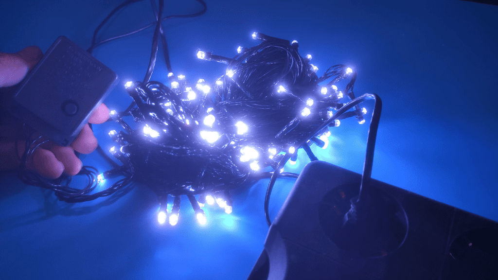 test the christmas lights
